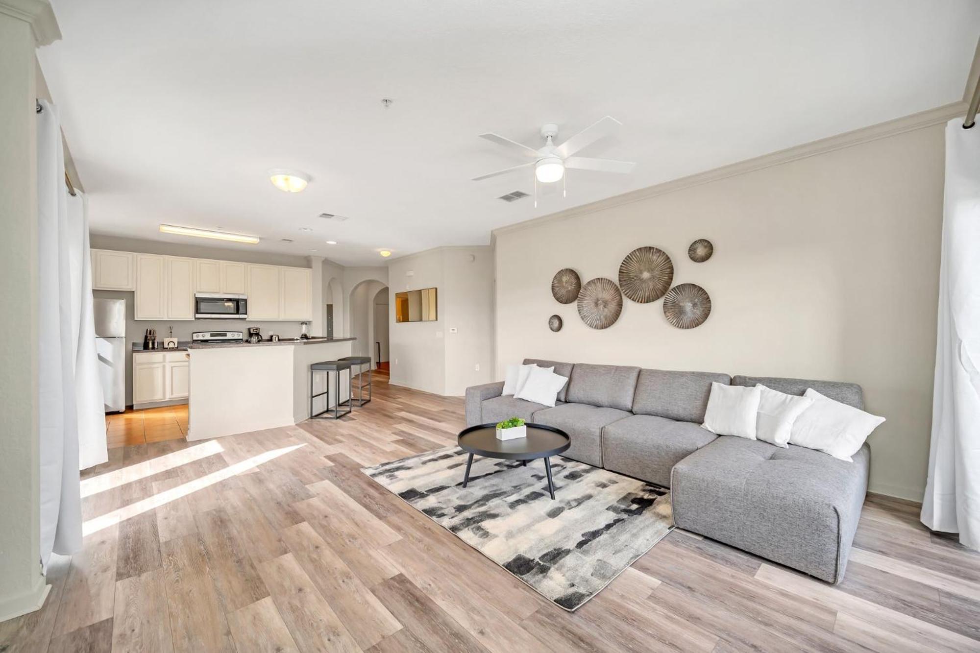 Spacious 2Br Condo W Pool & Hot Tub Near Disney Orlando Exterior foto